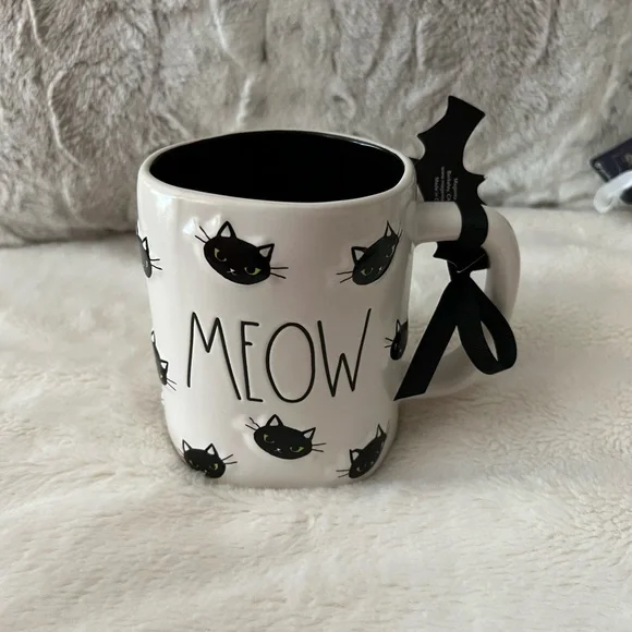 Meow Cat Mug NWT - Picture 2 of 3